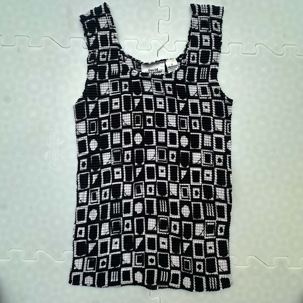 David Alexander Vintage Black/White Geometric Pleated Sleeveless Top Medium